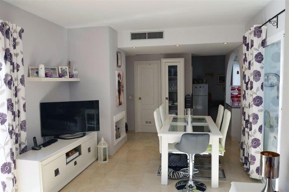 Apartamento Estepona Golf Exterior photo